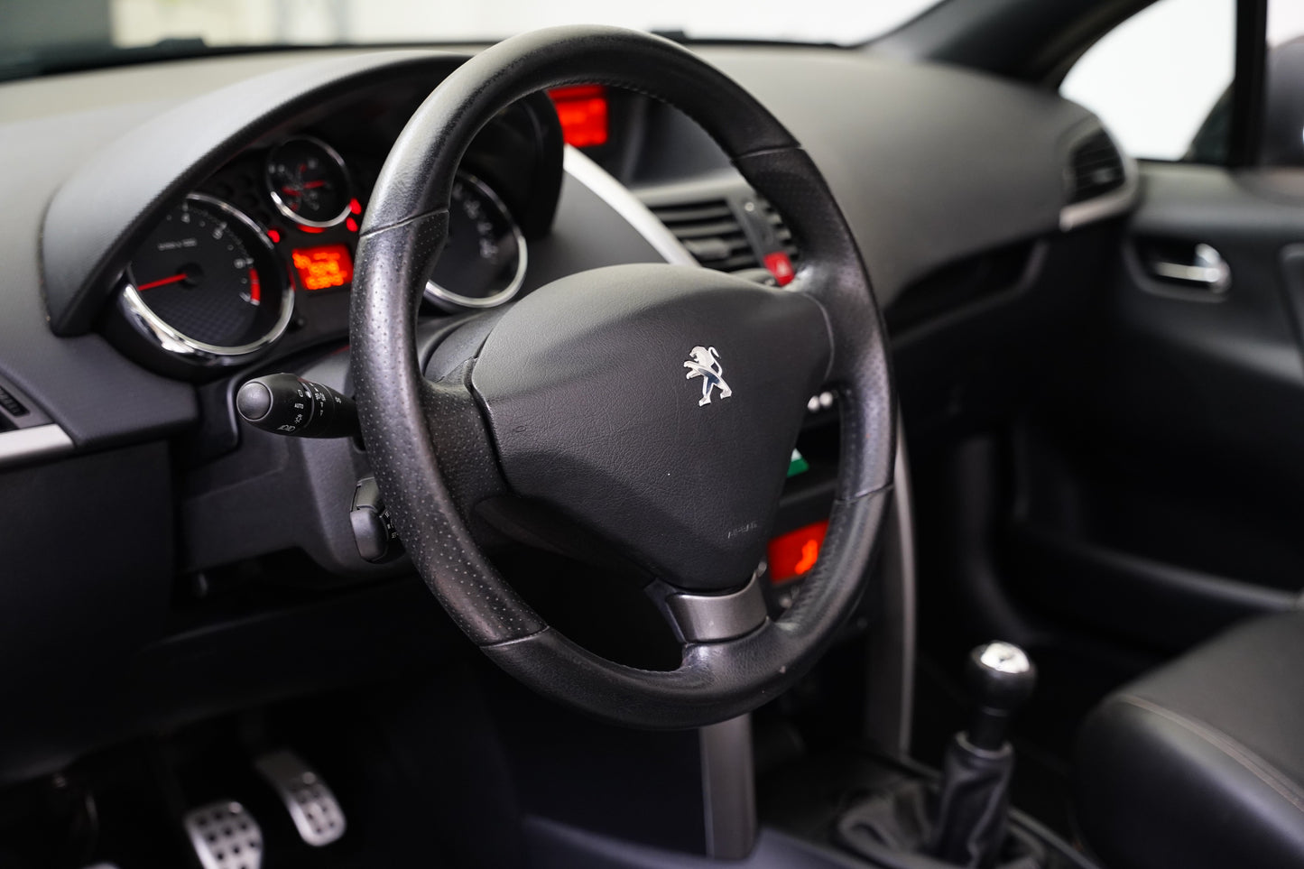 Peugeot 207 1.6 i 88 kW Allure