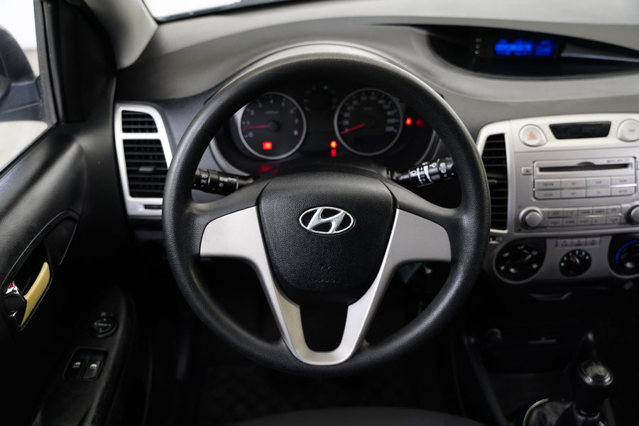 Hyundai i20 1,3 57 kW – foto 13
