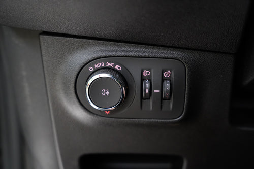 Opel Corsa 1.2 i 51 kW Selection – foto 13