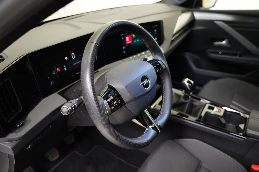 Opel Astra 1.2T 96k W – foto 13