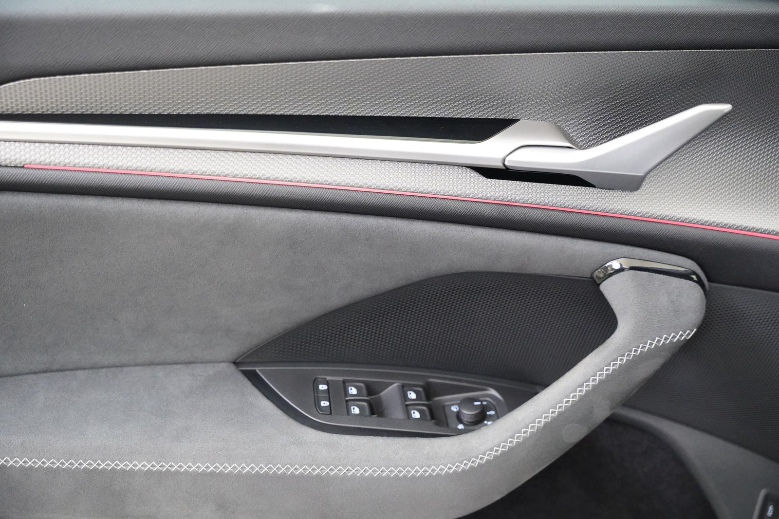 Škoda Kodiaq 2.0 TDI 142 kW 4x4 Sportline – foto 13