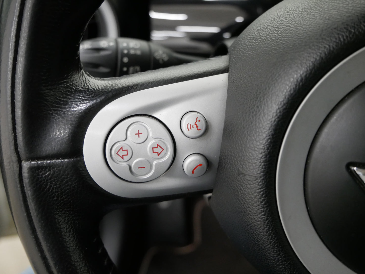Mini Cooper S 1.6i 128 kW