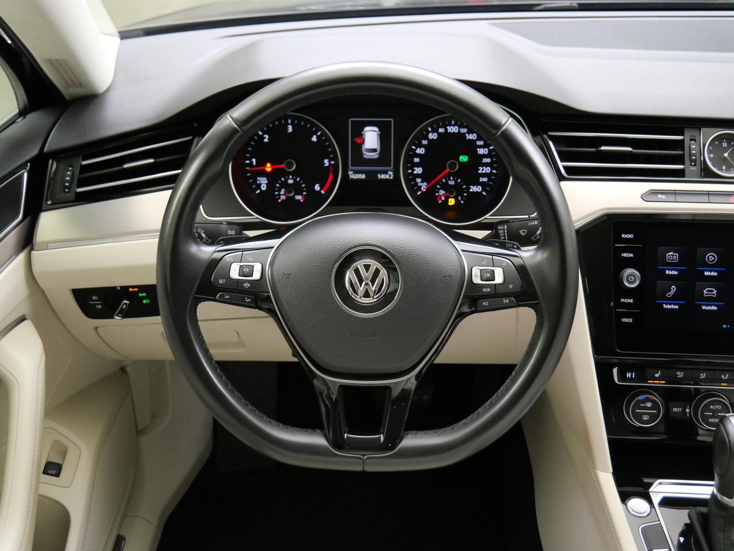 Volkswagen Passat 2.0 TDI 140 kW DSG Highline