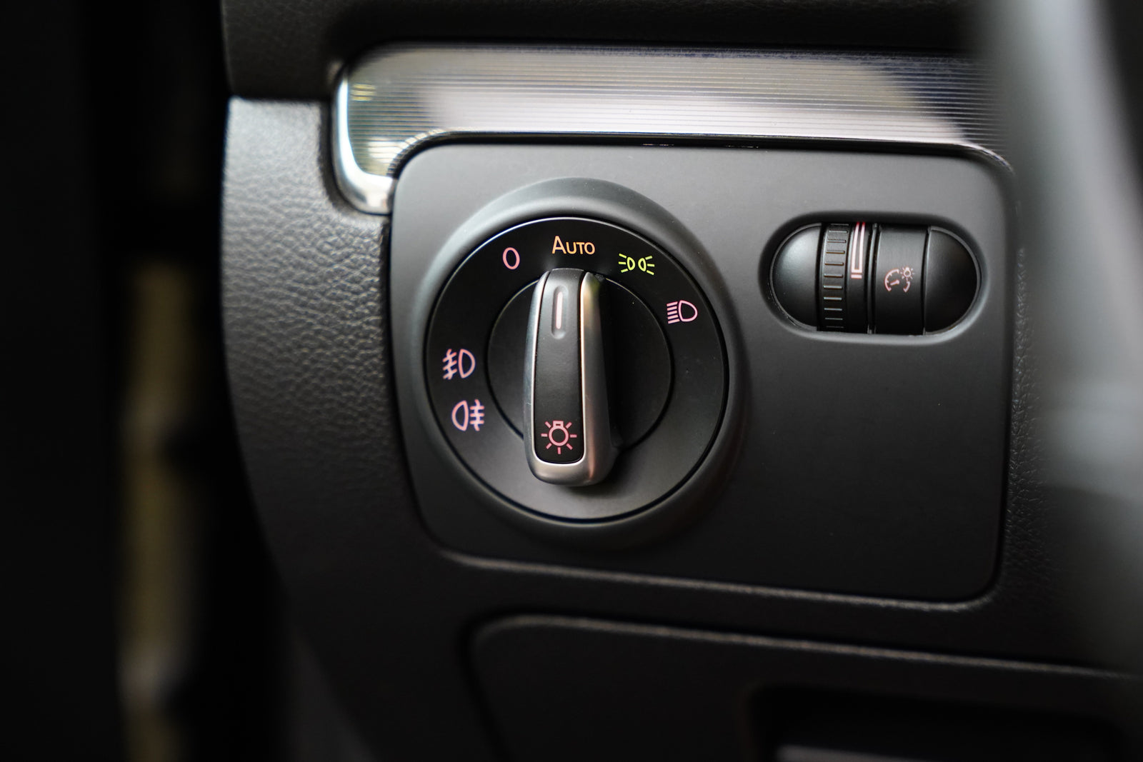Volkswagen Golf 2.0 TSI 155 kW DSG GTI – foto 13