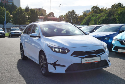 Kia Ceed 1.5 T-GDI 118kW GT Line SW DCT – foto 3
