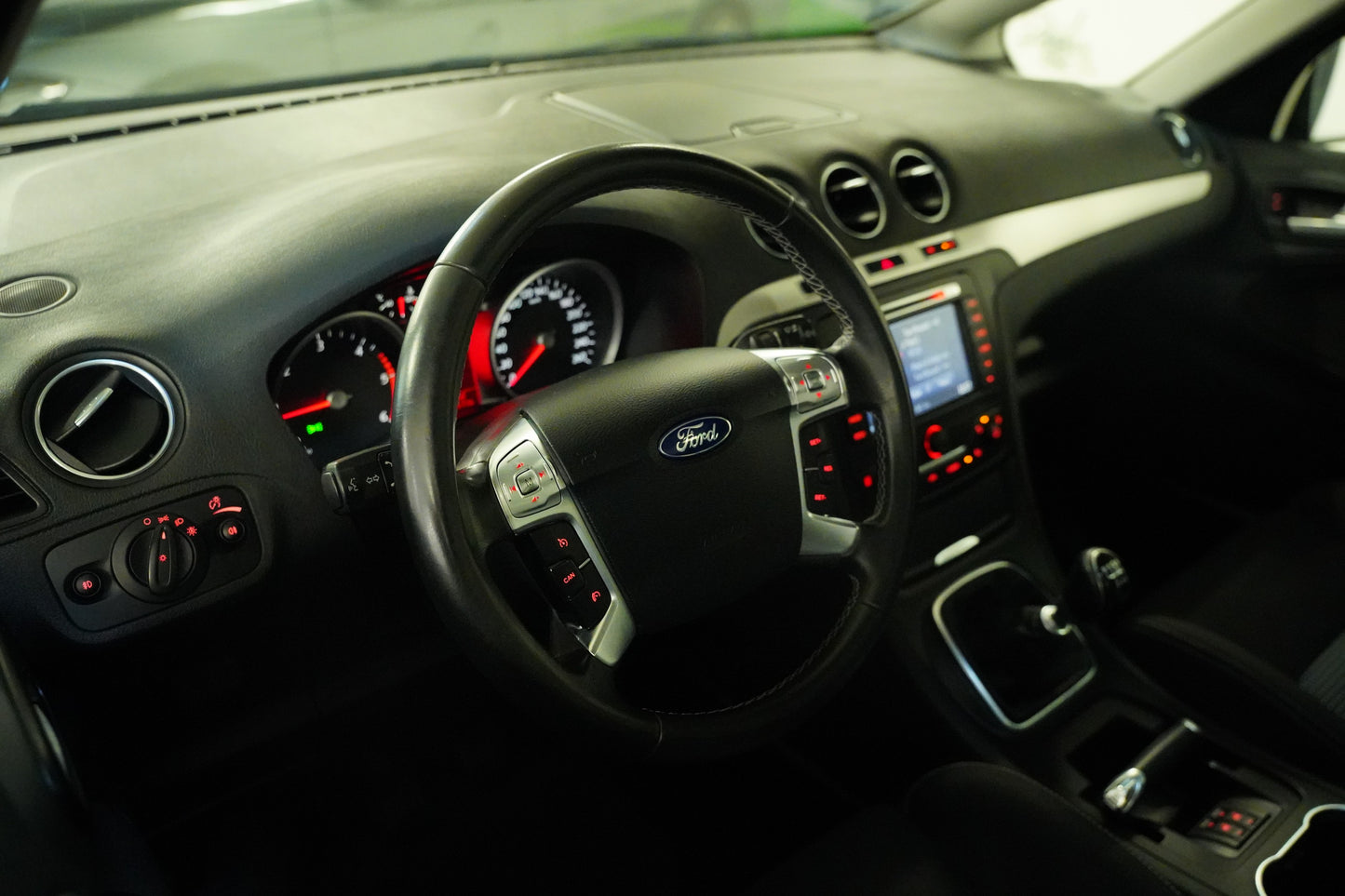 Ford S-MAX 2.0 TDCI 110 kW