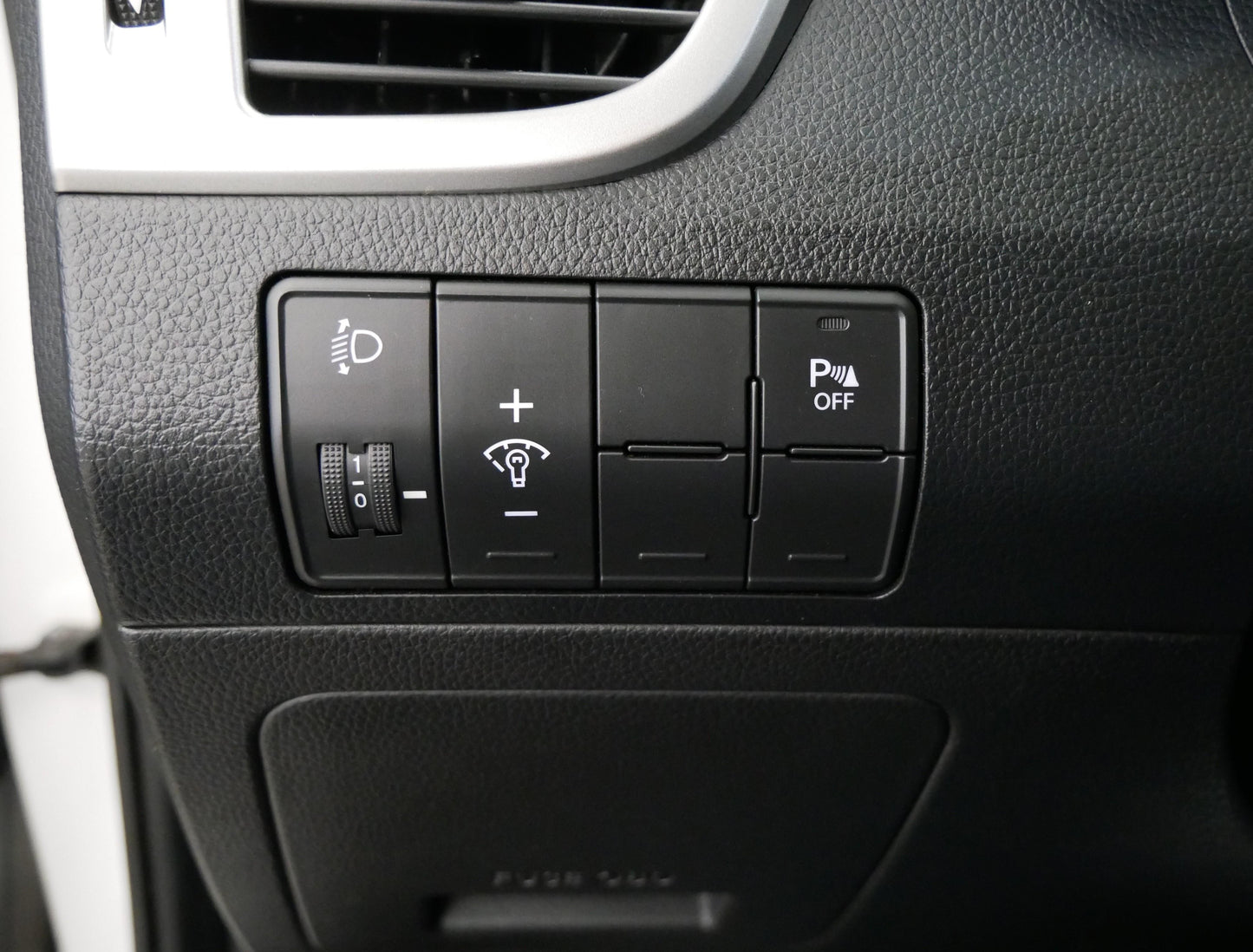 Hyundai i30 1.6 GDI 99 kW FIFA World Cup