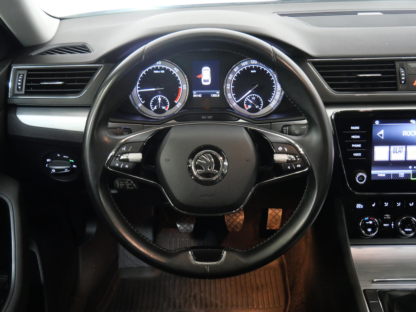 Škoda Superb 2.0 TDI 110 kW Ambition Plus