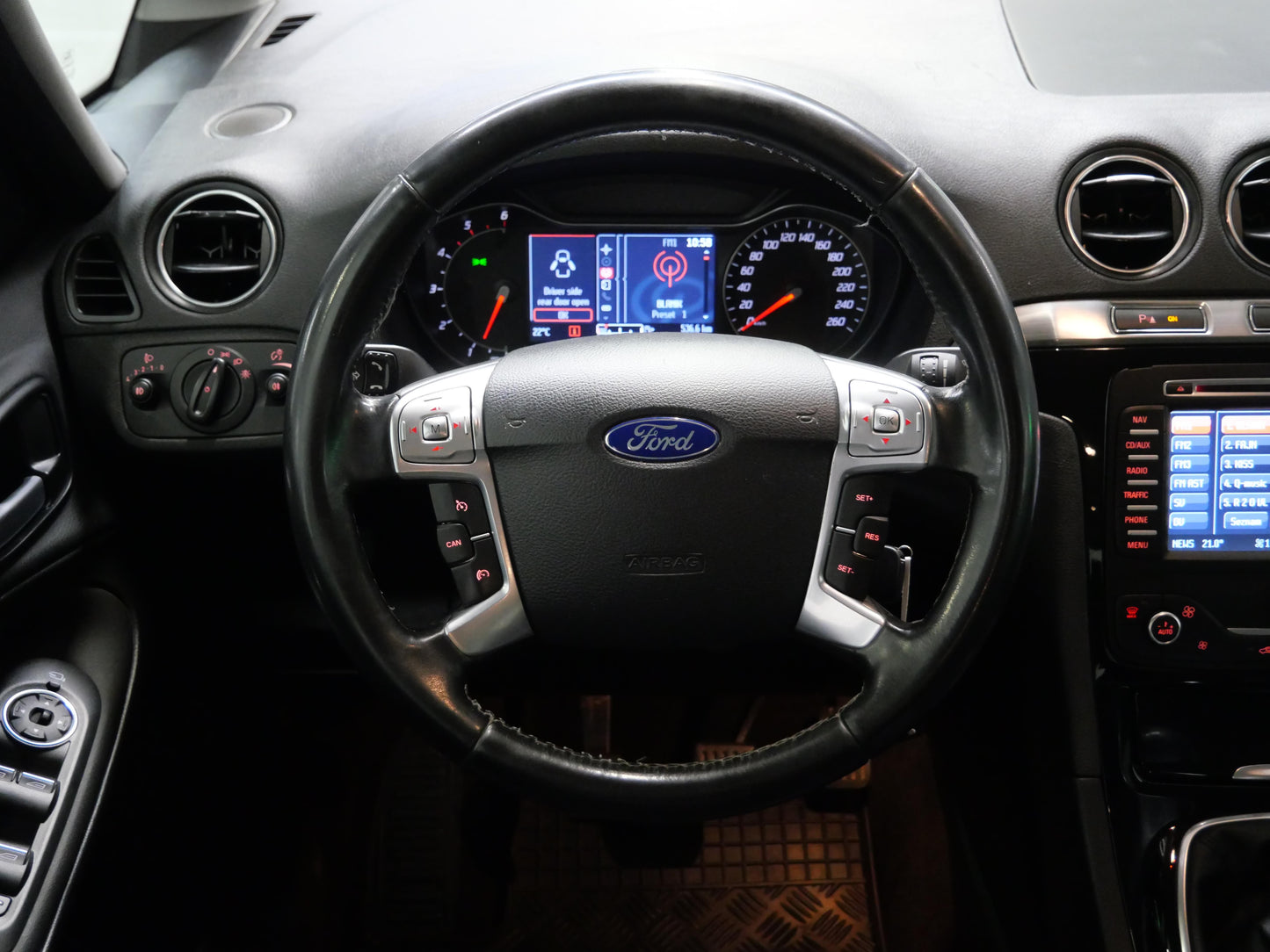 Ford Galaxy 2.0 TDCI 100 kW Titanium