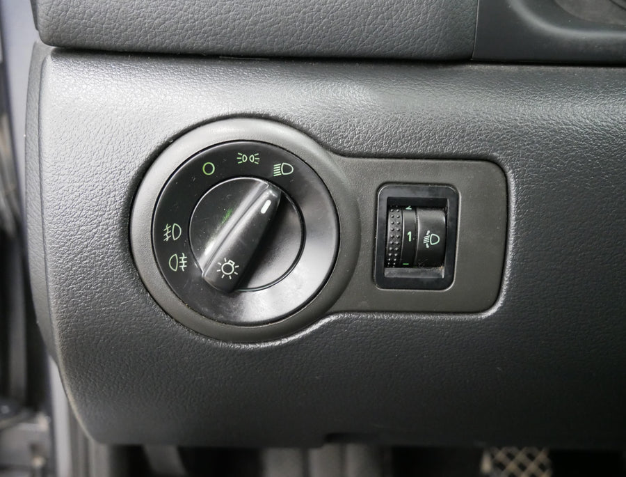 Škoda Octavia 1.6 MPi 75 kW Tour – foto 13