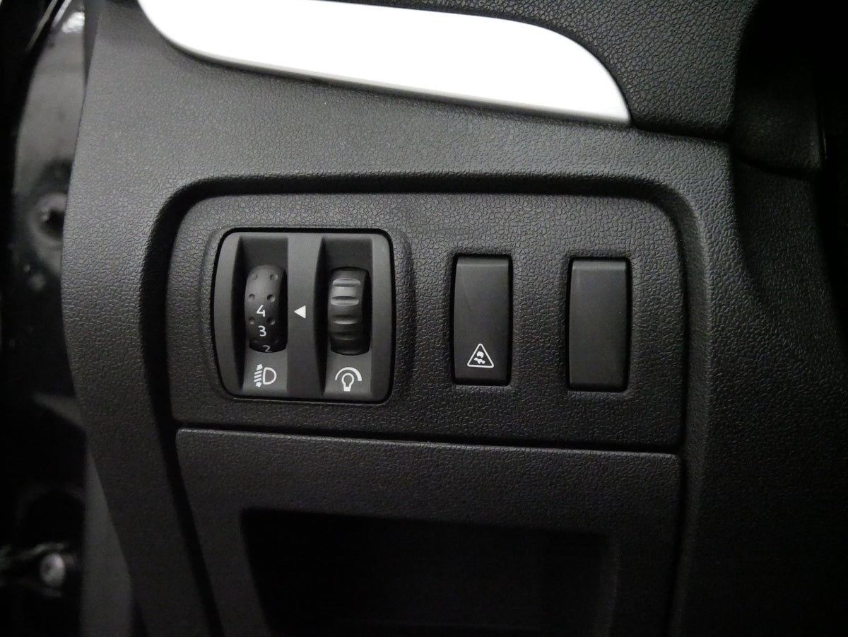Renault Scénic 1.5 dCi 70 kW – foto 13