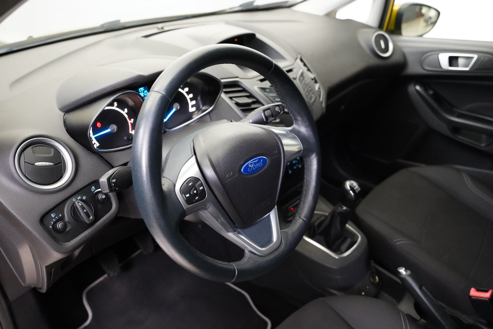 Ford Fiesta 1.0 EcoBoost 74 kW Trend – foto 13