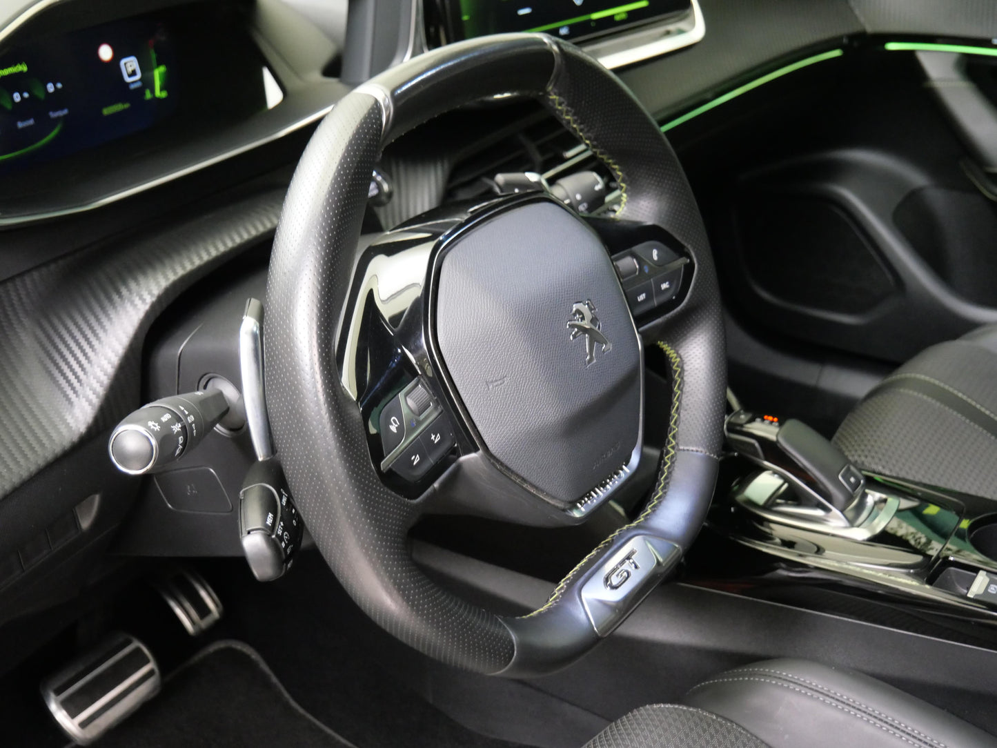 Peugeot 2008 1.2 PureTech 96 kW GT Line