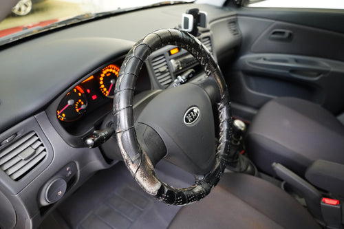 Kia Rio 1.4i 71 kW – foto 13