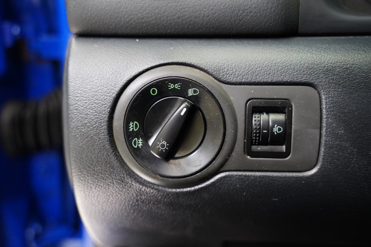 Škoda Octavia 1.6 MPI 75 kW Tour – foto 13