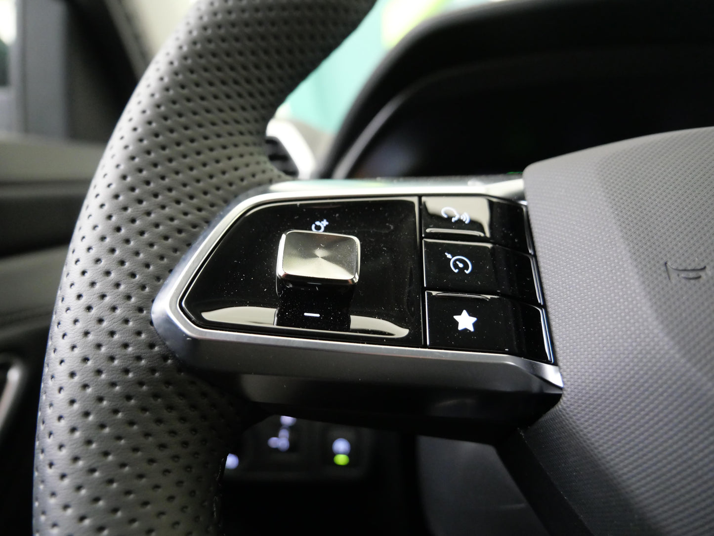 MG ZS 1.5 85 kW Elegance