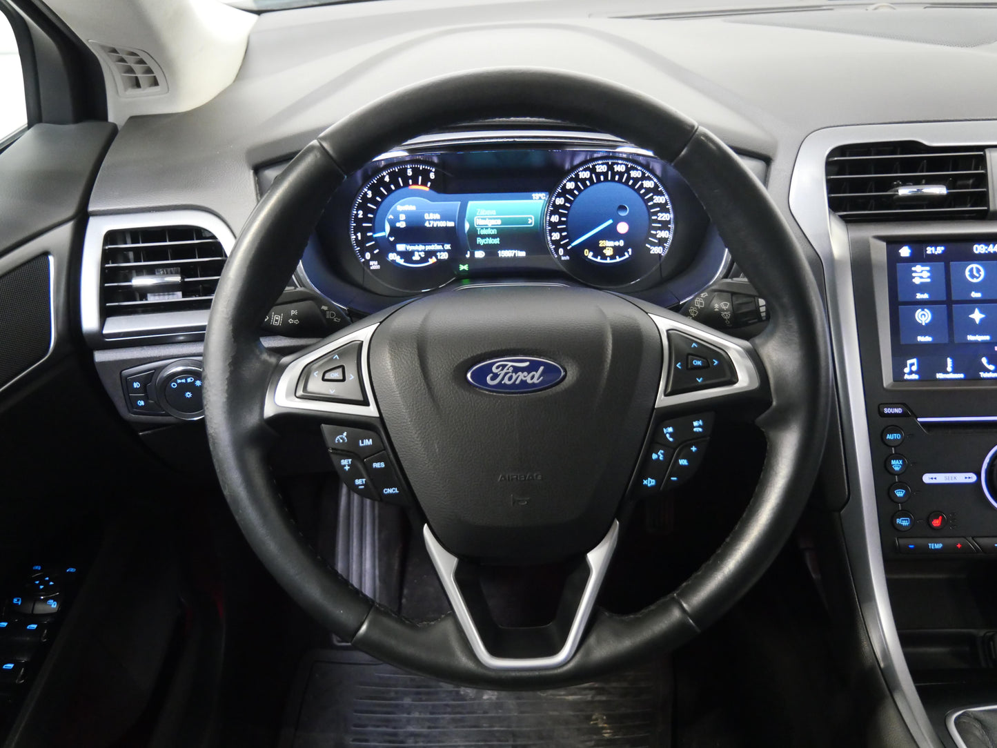 Ford Mondeo 1.5 TDCi 88 kW