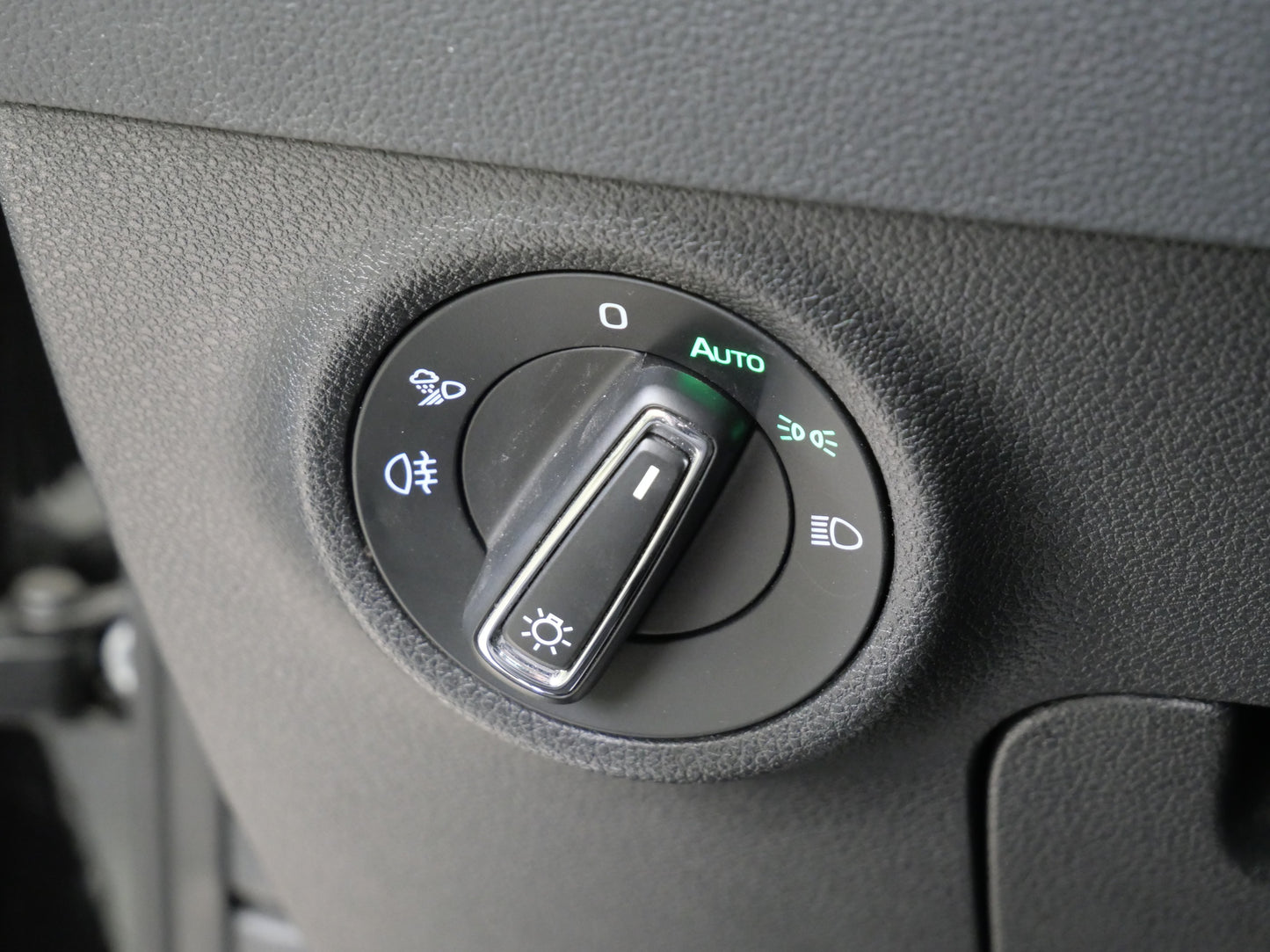 Škoda Karoq 1.5 TSI 110 kW Top Selection