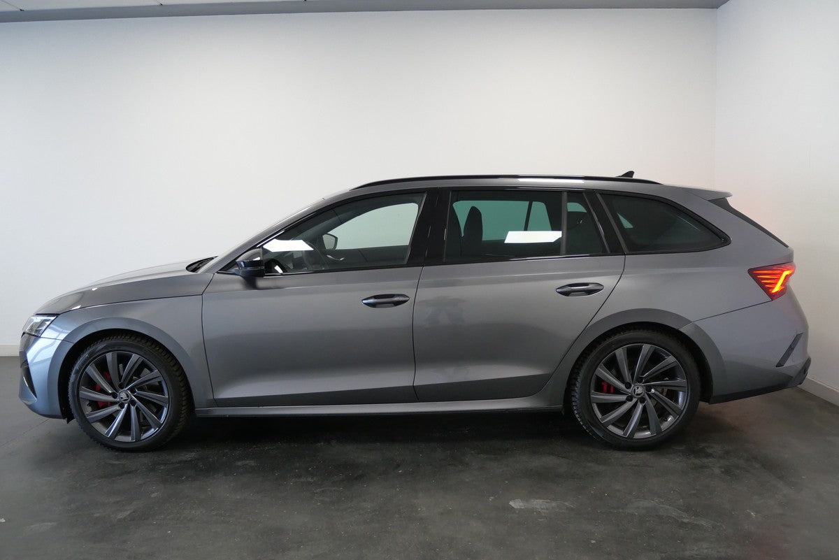 Škoda Octavia 2.0 TSI 195kW DSG RS Combi – foto 3