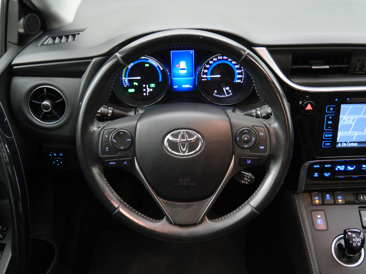 Toyota Auris 1.8 73 kW Hybrid e-CVT