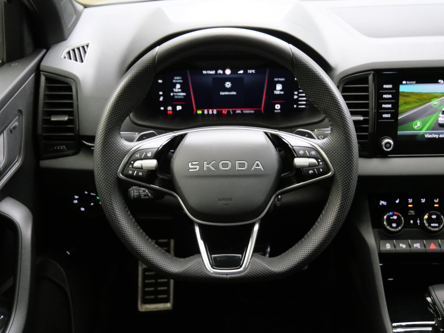 Škoda Karoq 2.0 TDI 110 kW SportLine