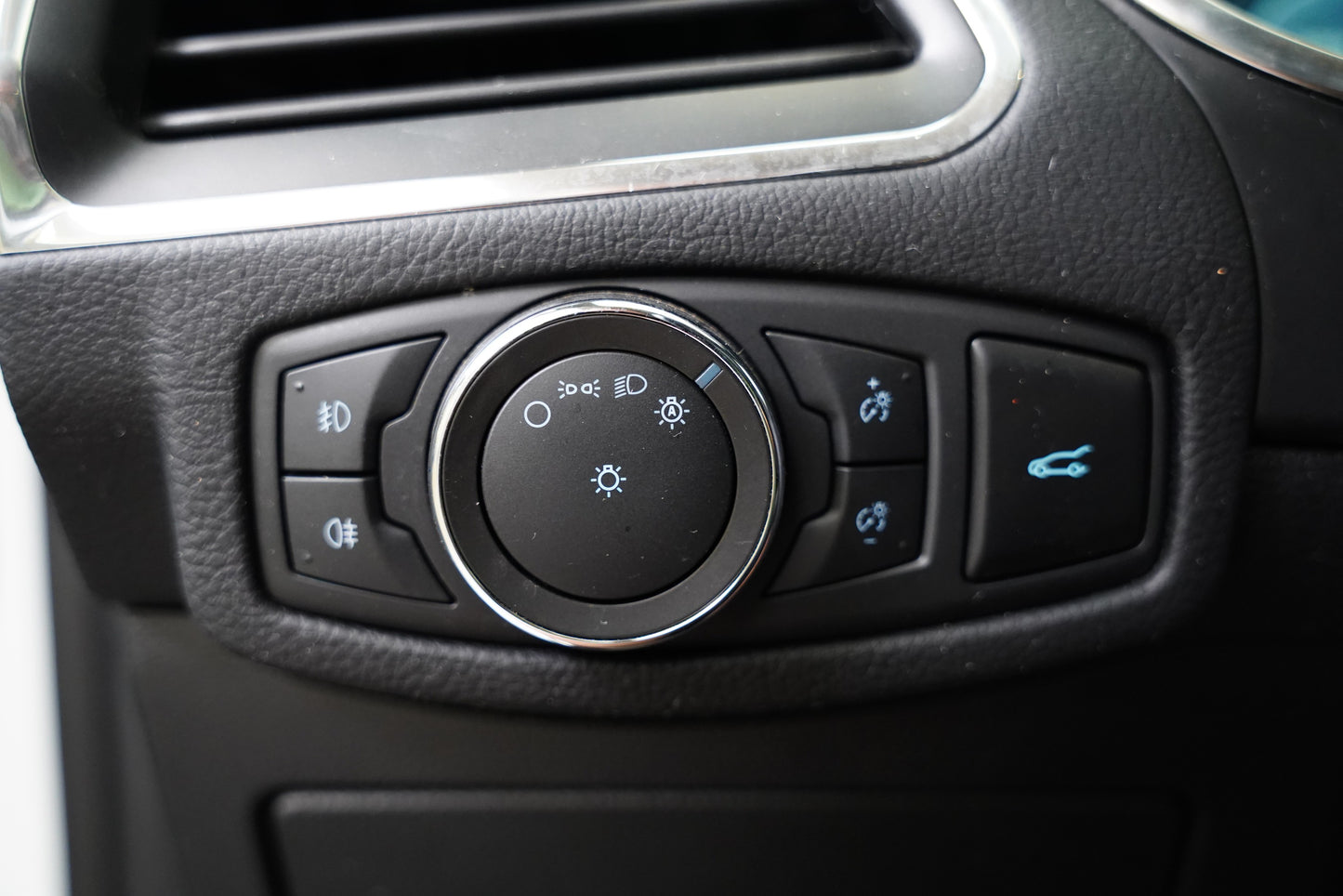 Ford S-MAX 2.0 EcoBlue 110 kW Titanium