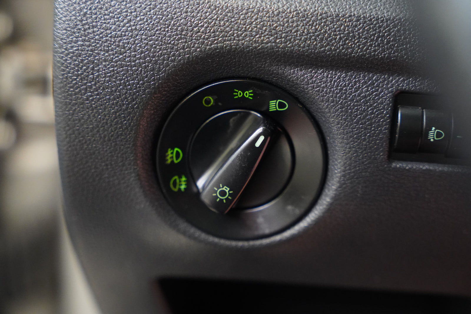 Škoda Roomster 1.6 TDI 66 kW Elegance – foto 13
