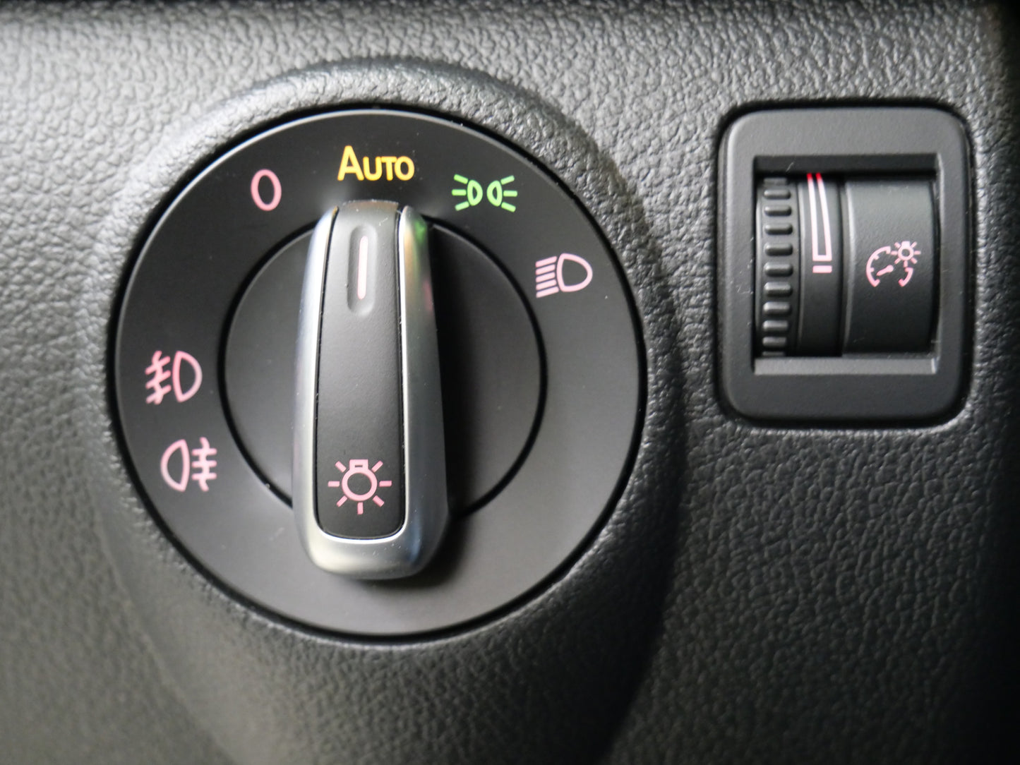 Volkswagen Tiguan 1.4 TSI 110 kW Sport & Style