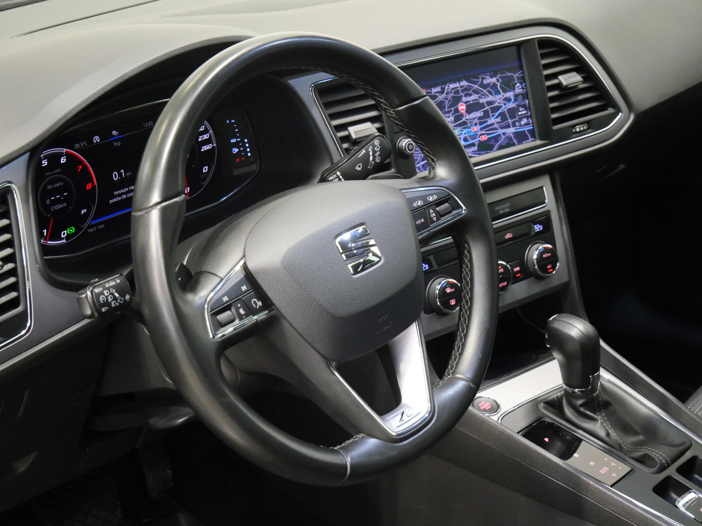 Seat Leon 2.0 TSI 140 kW Xcellence