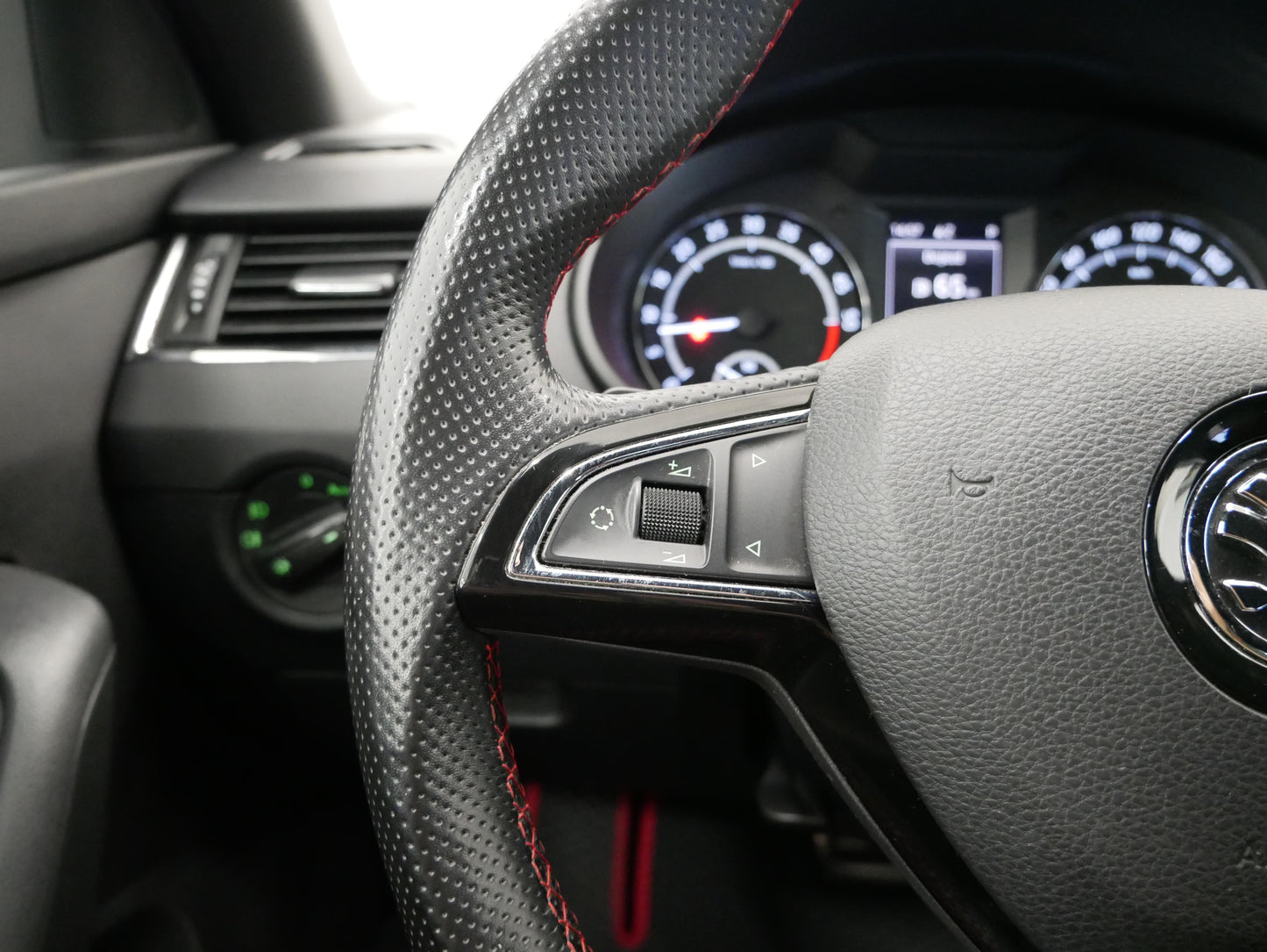 Škoda Octavia RS 2.0TDI 135 kW Challenge DSG