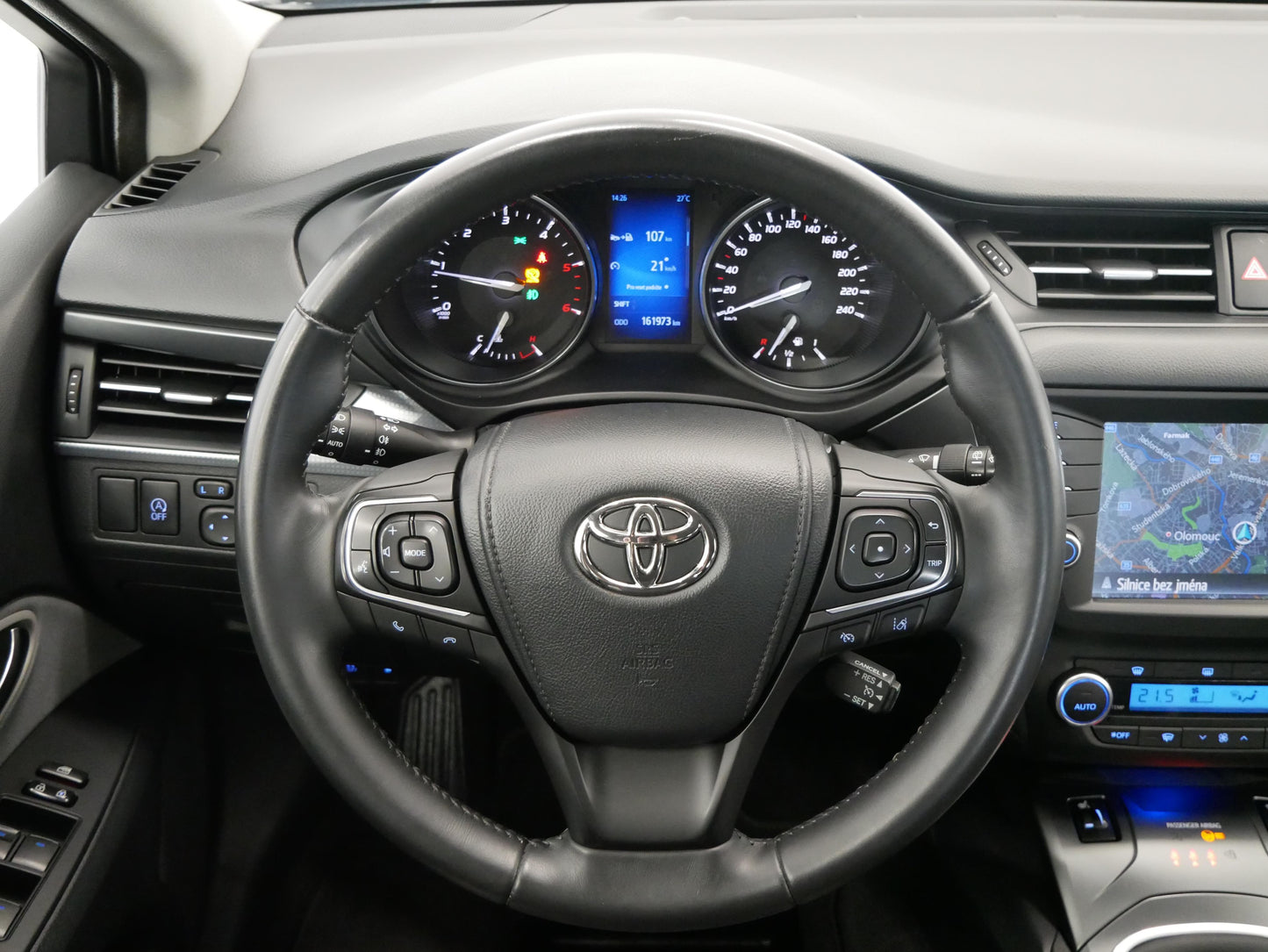Toyota Avensis 1.6 82 kW Business
