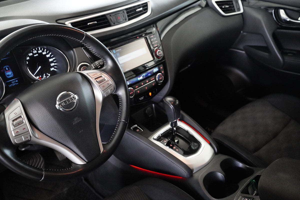 Nissan Qashqai 1.2 i 85 kW N-Connecta