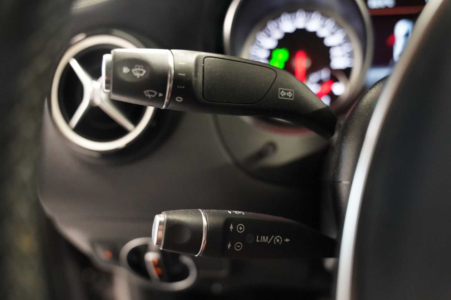 Mercedes-Benz CLA 200 CDI 100 kW AMG line