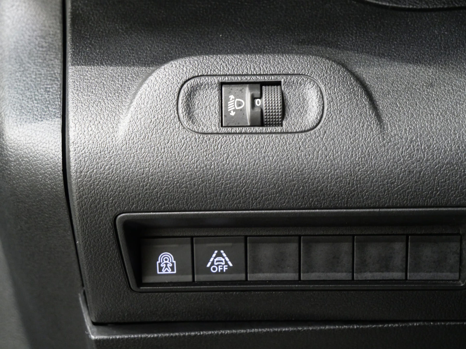 Peugeot Rifter 1.5 BlueHDI 75 kW Allure – foto 13