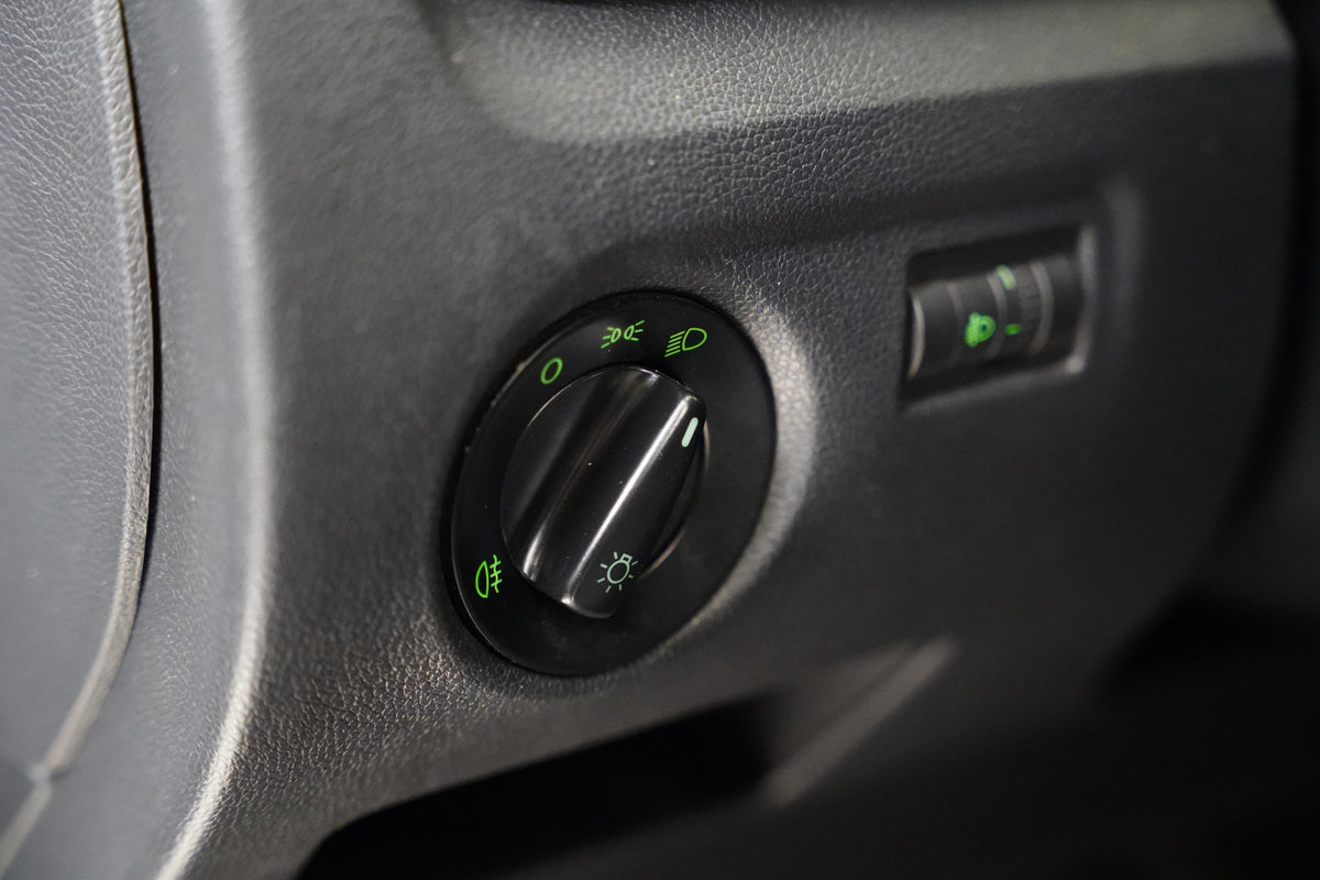 Škoda Fabia 1.4 MPI 63 kW Ambiente – foto 13