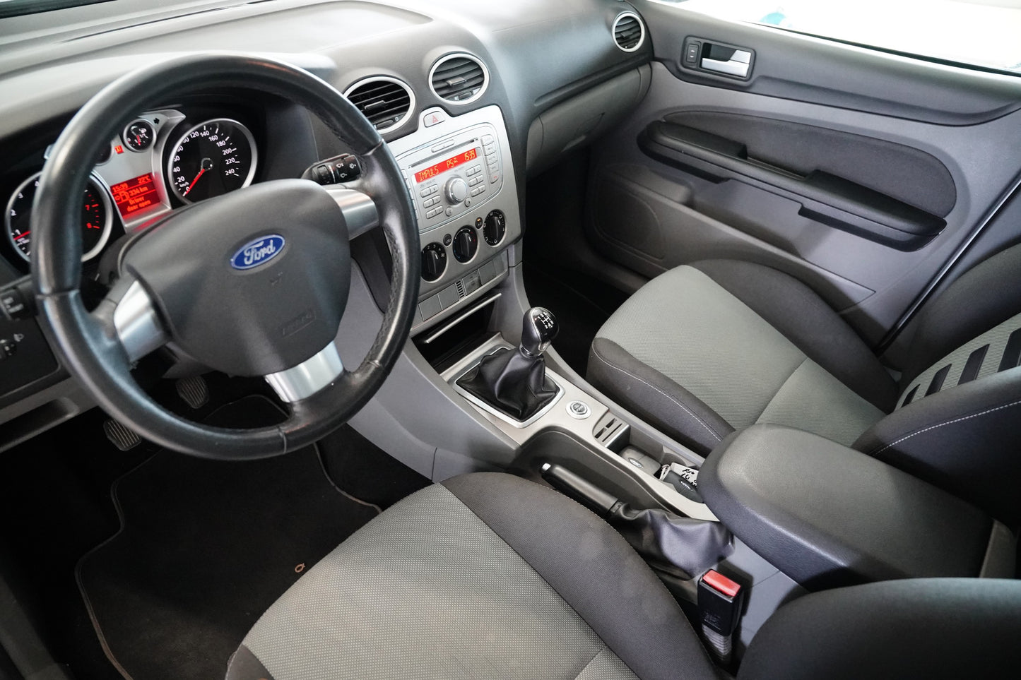 Ford Focus 1.6 Duratec 85 kW