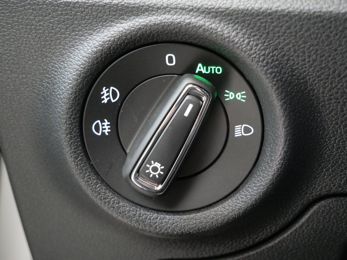 Škoda Scala 1.0 TSI 85 kW DSG Monte Carlo