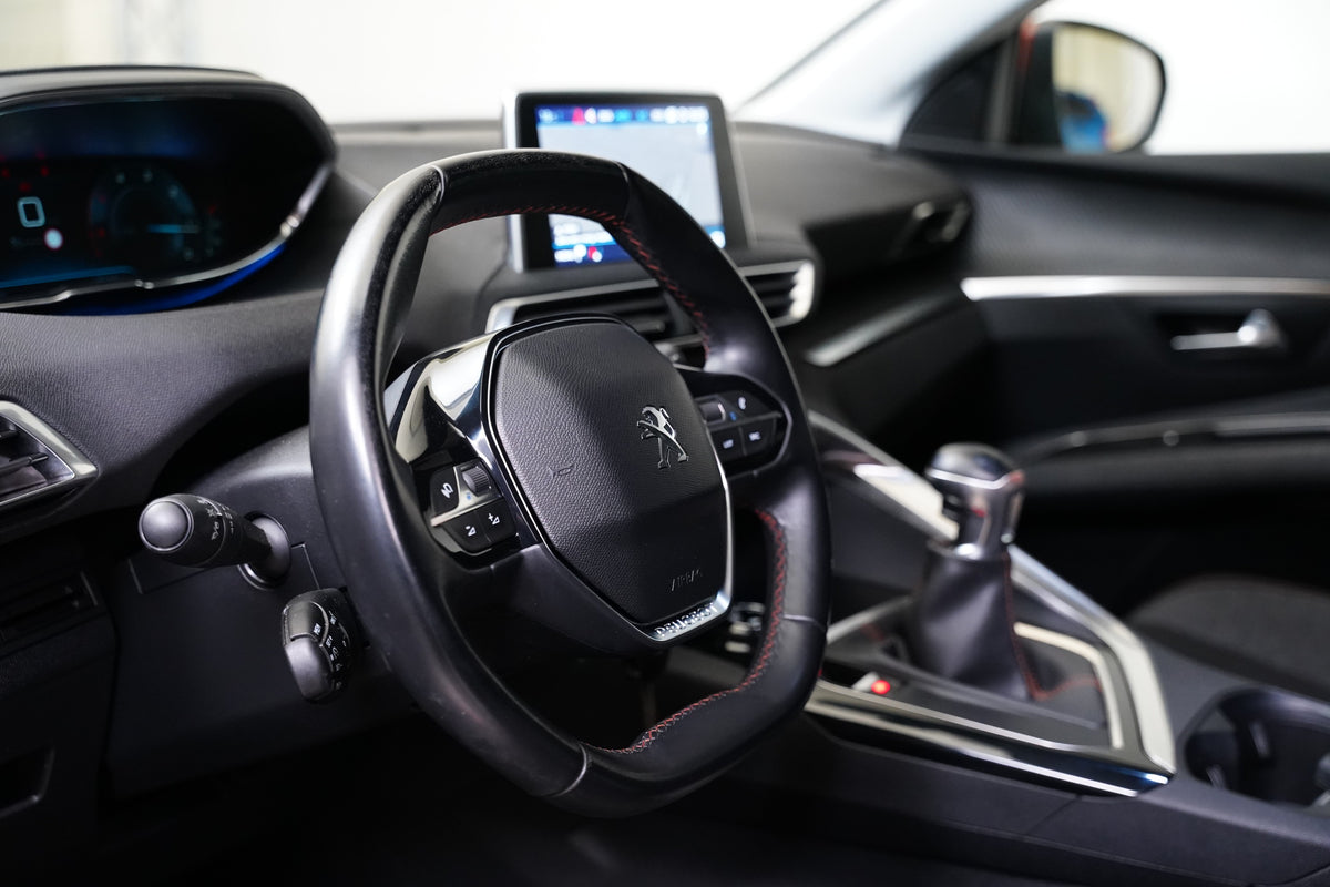Peugeot 3008 2.0 BlueHDI 110 kW Active