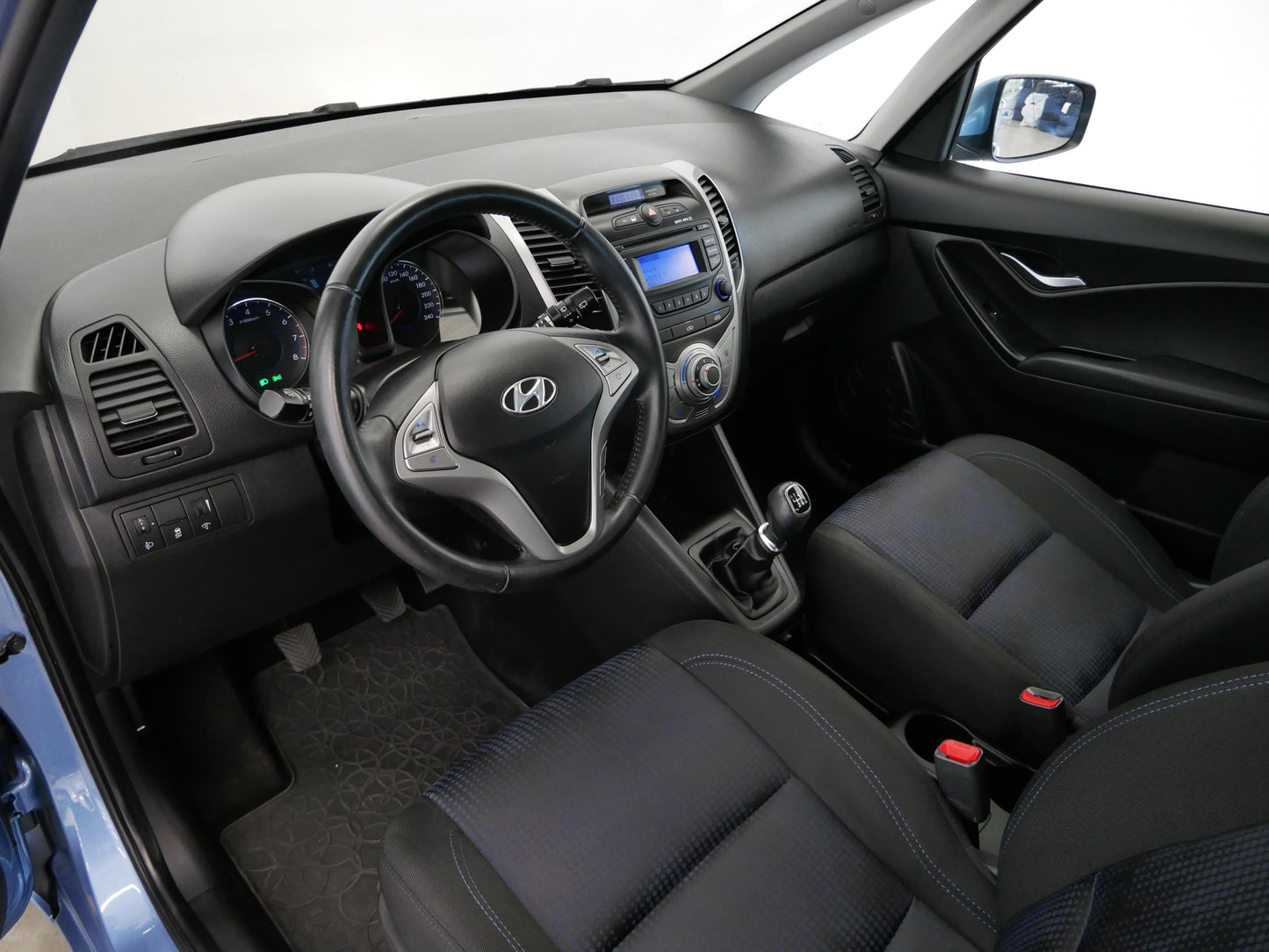 Hyundai ix20 1.6i 91 kW Trikolor