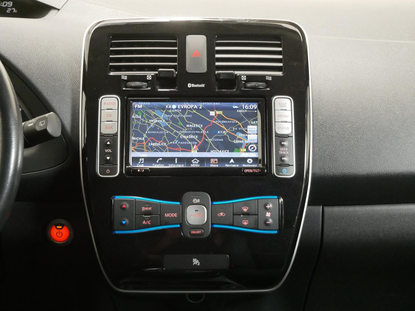 Nissan LEAF 80 kW Acenta 30 KWH