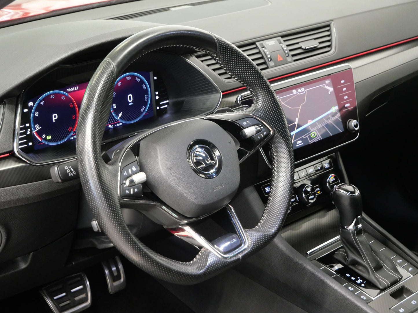 Škoda Superb 2.0 TDI 110 kW Sportline