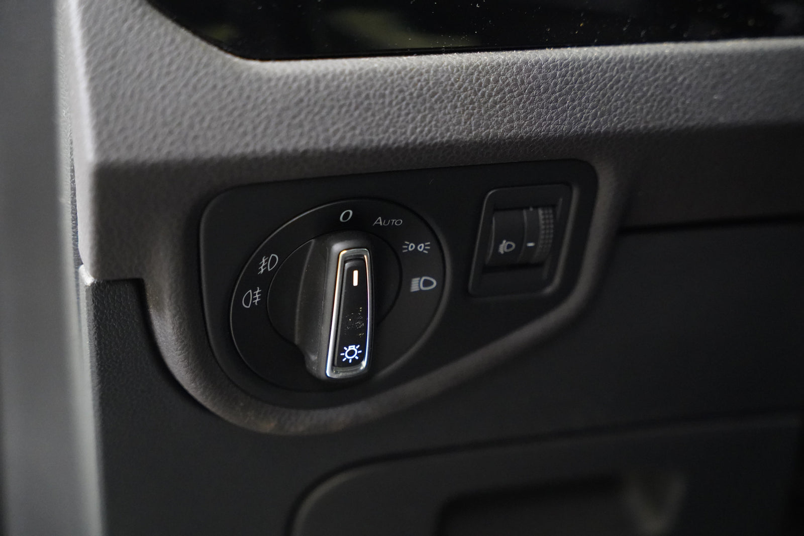 Volkswagen Touran 2.0 TDI 110 kW – foto 13