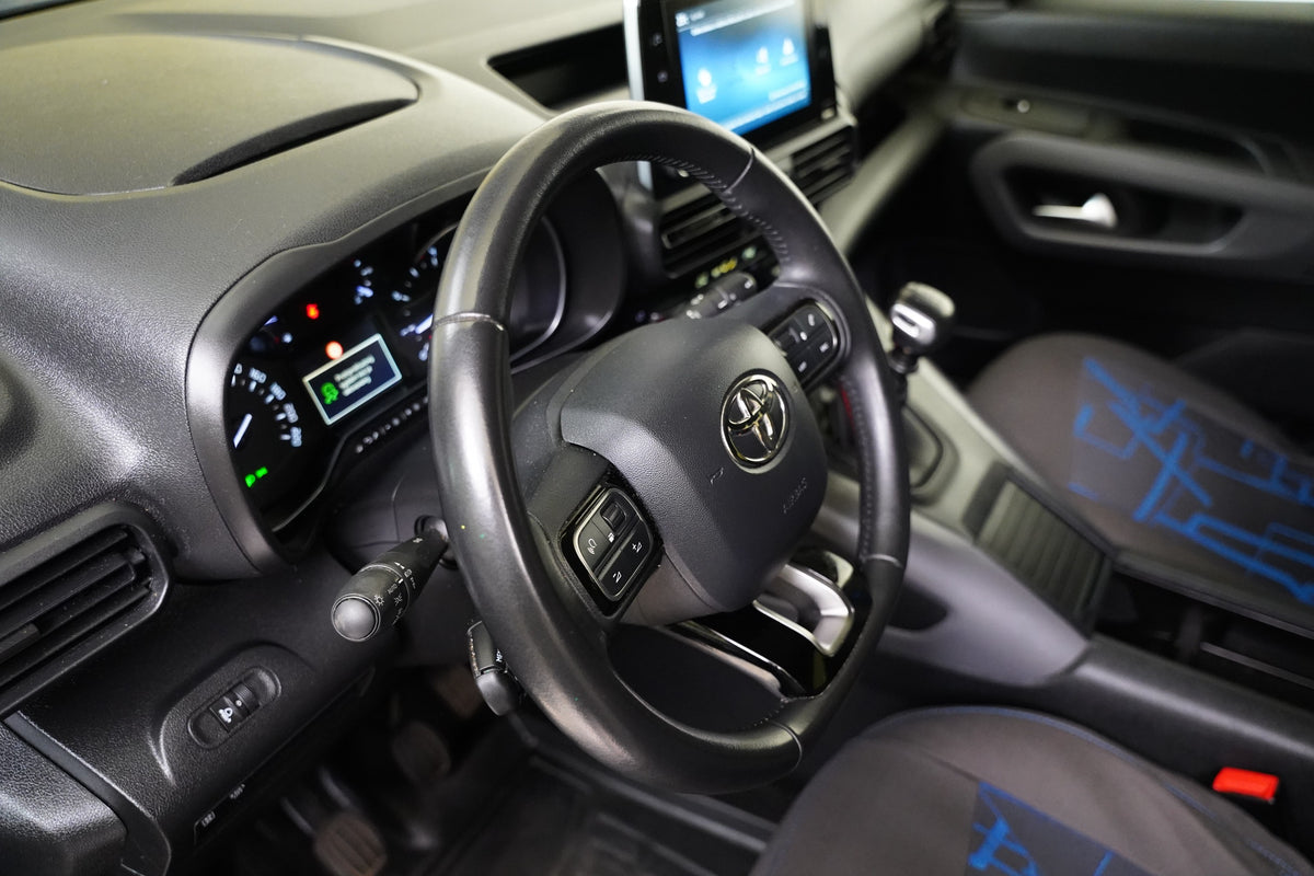 Toyota Proace City Verso 1.5 D-4D 96 kW Family