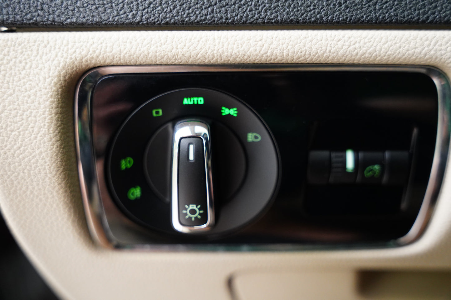 Škoda Superb 2.0 TDI 125 kW DSG Elegance