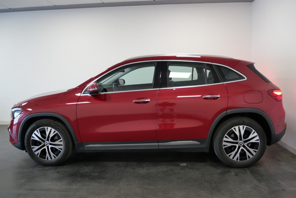 Mercedes-Benz GLA 200d 110 kW 4Matic