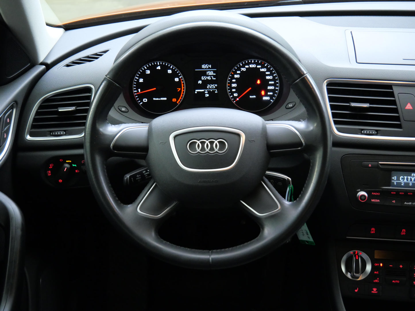 Audi Q3 1.4 TFSI 110 kW S line