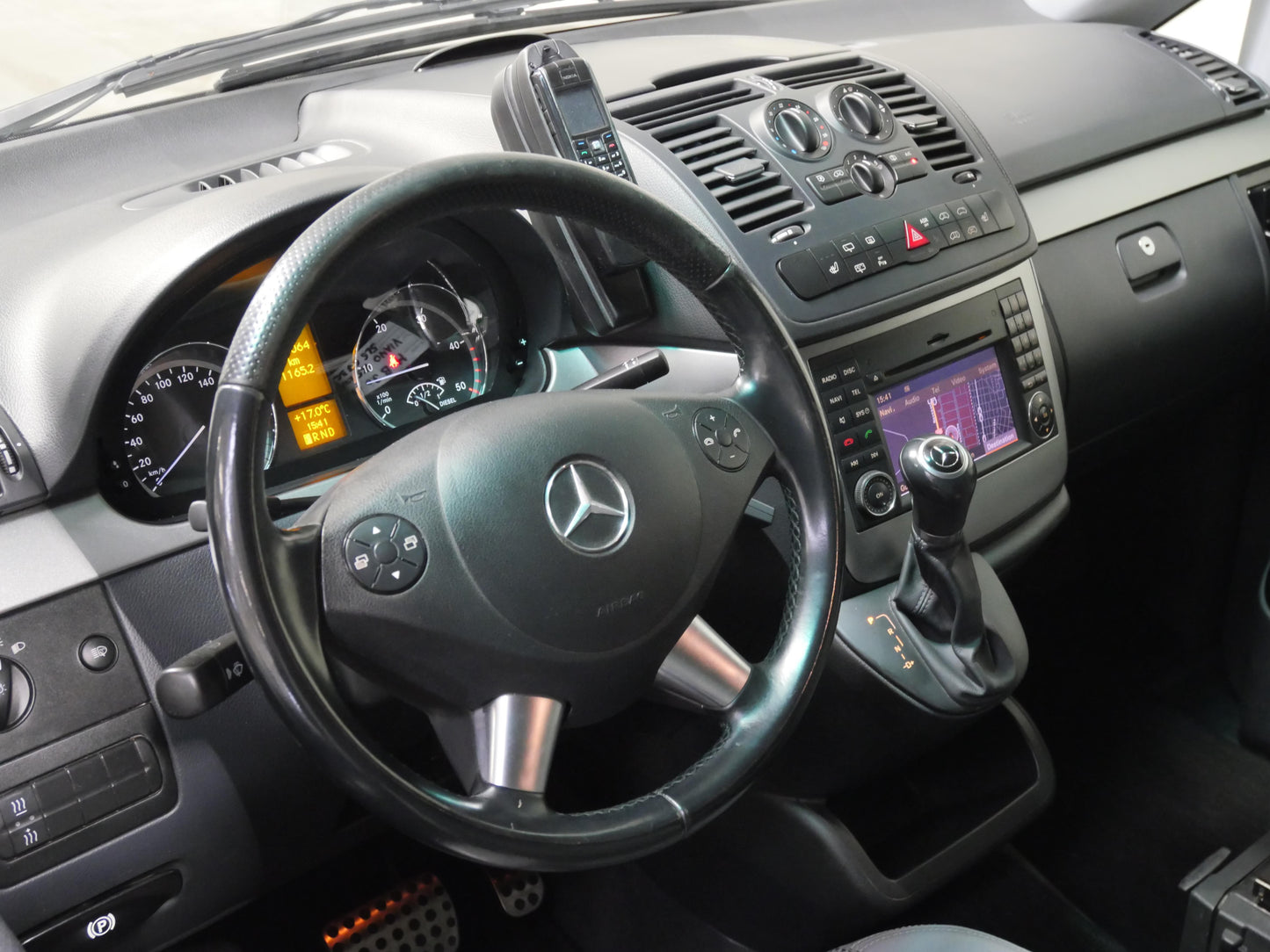 Mercedes-Benz Viano 3.0 CDI V6 165 kW