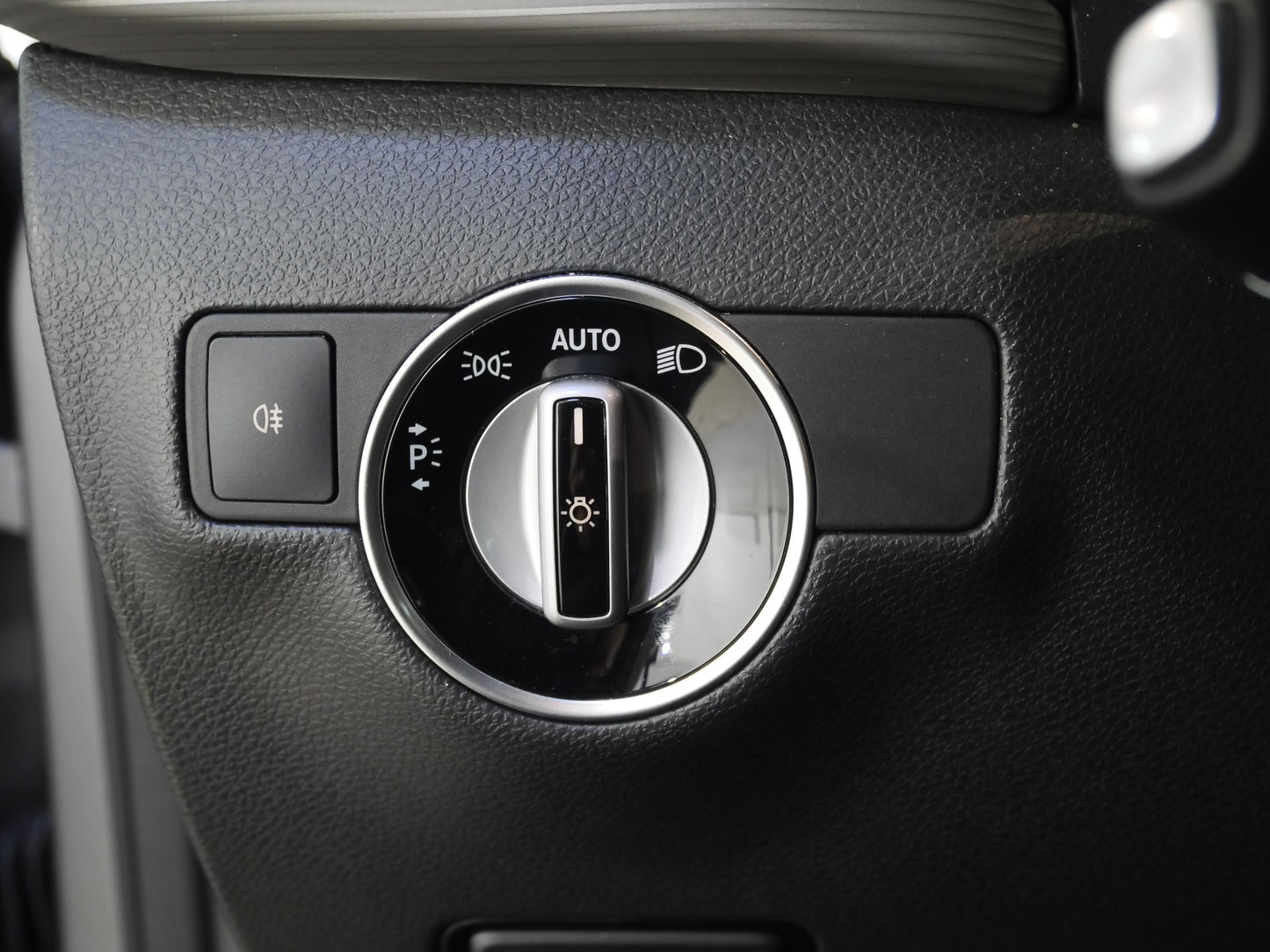 Mercedes-Benz B-Class 180D 80 kW
