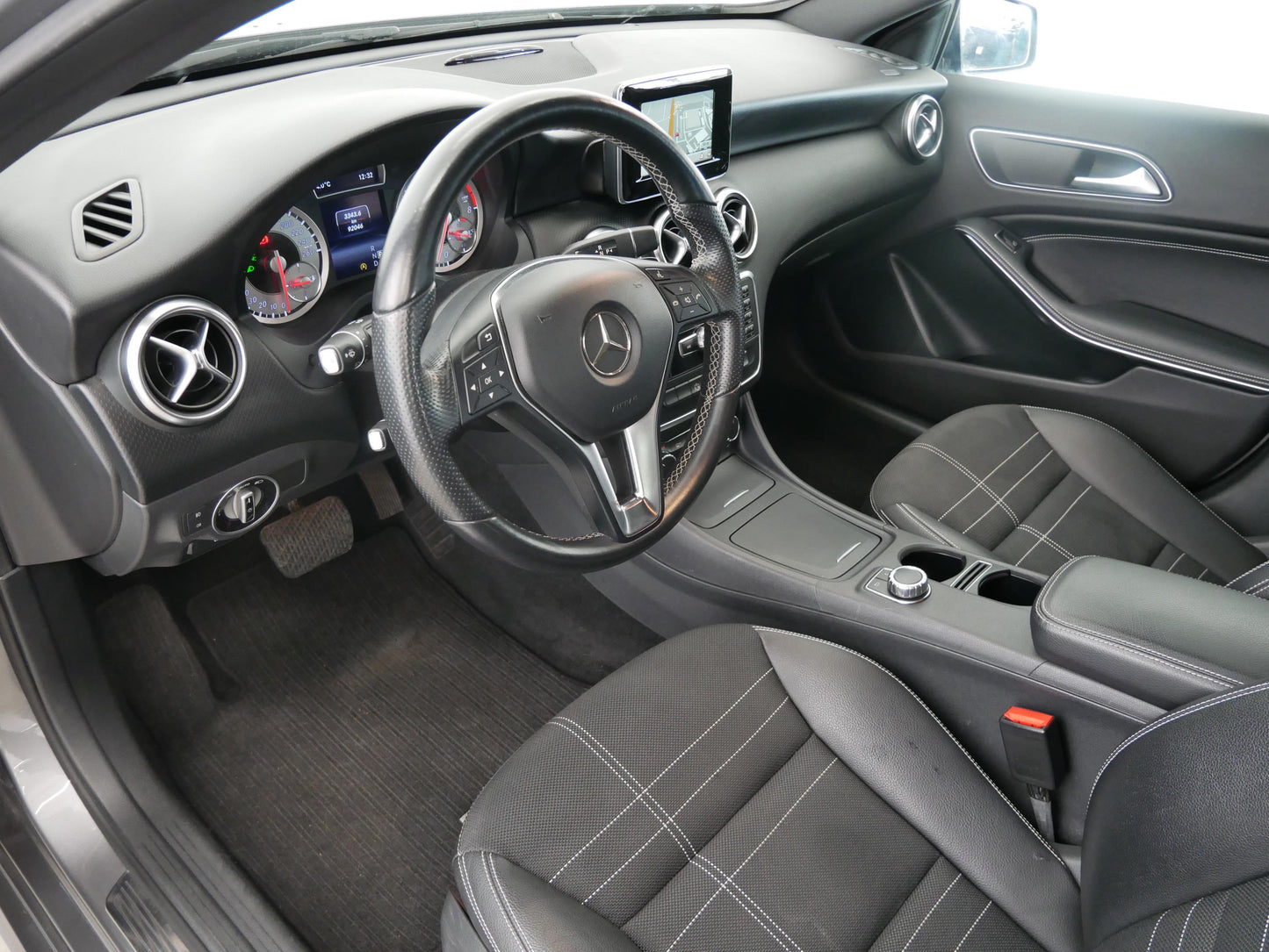 Mercedes-Benz A-Class 1.6 BlueEfficienty 90 kW