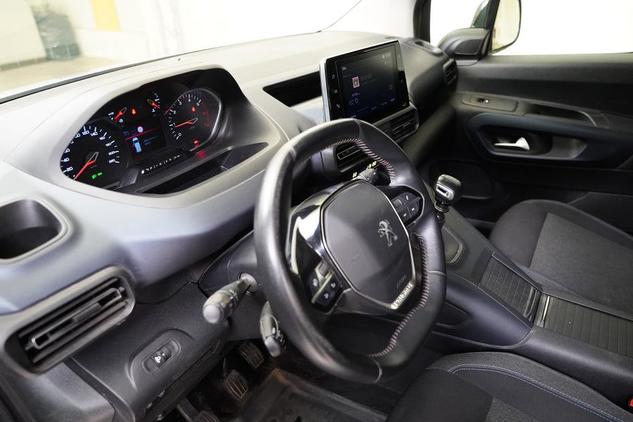 Peugeot Rifter 1.5 BlueHDi 96 kW ALLURE – foto 13
